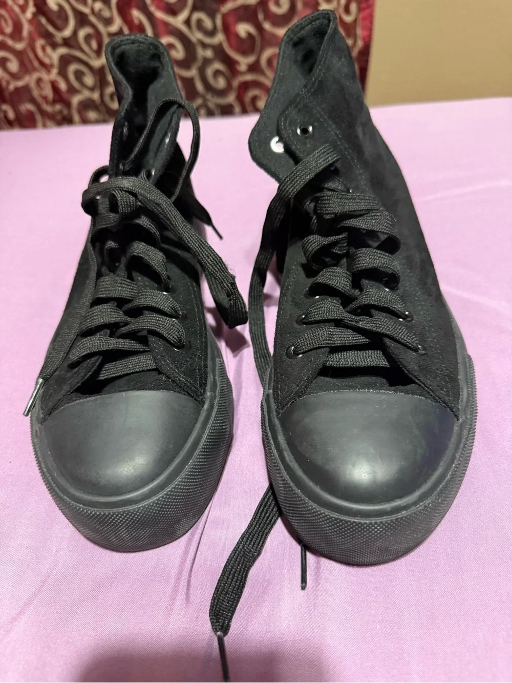 Source Unknown Black Platform High-Top Sneakers